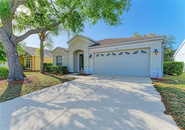 Photo 4 of Single family home for sale at 4642 Runabout Way, Bradenton, FL 34203 | MLS# A4691200 | Listing updated on 2026-09-14