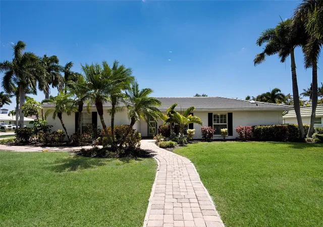 1st image of 430 Bird Key Dr, Sarasota, FL 34236 | MLS# A4691206