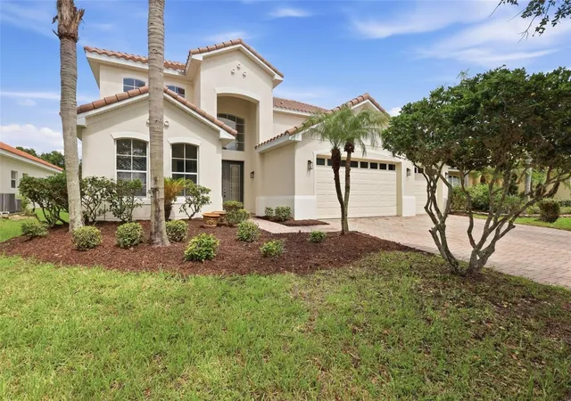 Photo 1 of Single family home for sale at 3519 Sunset Isles Blvd, Kissimmee, FL 34746 | MLS# O6401926 | Listing updated on 2026-09-23