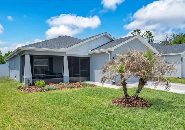 3rd image of 2096 Golden Beak Dr, Eagle Lake, FL 33839 | MLS# TB8501339