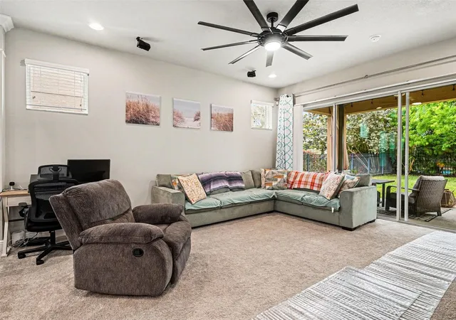 5th image of 7508 Sea Lilly Ct, Apollo Beach, FL 33572 | MLS# TB8501369