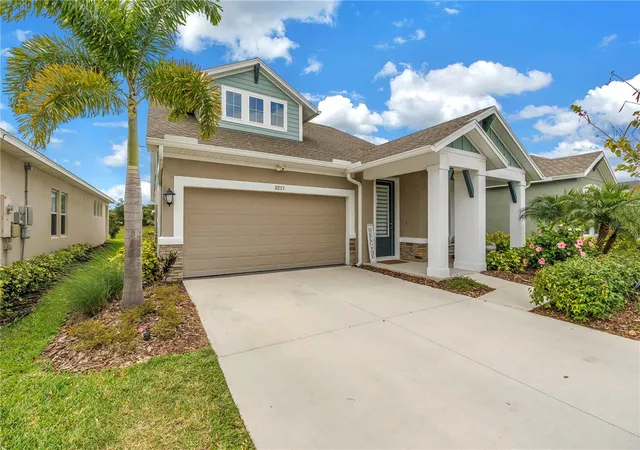 Photo 3 of Single family home for sale at 8217 Trimbelle, Parrish, FL 34219 | MLS# TB8501372 | Listing updated on 2026-09-16