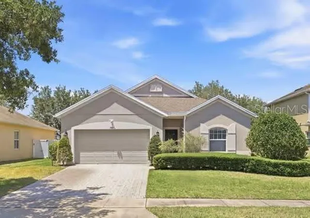 Photo 1 of Single family home for sale at 2825 Running Brk Cir, Kissimmee, FL 34744 | MLS# O6401962 | Listing updated on 2026-05-17
