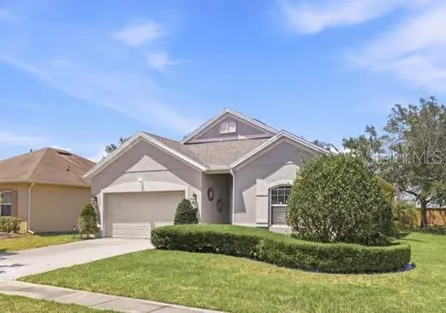 Photo 2 of Single family home for sale at 2825 Running Brk Cir, Kissimmee, FL 34744 | MLS# O6401962 | Listing updated on 2026-05-17