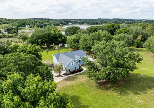 2nd image of 25101 Turkey Lake Rd, Howey In The Hills, FL 34737 | MLS# G5111478