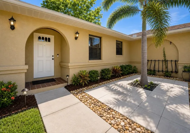 2nd image of 3011 Shadow Oaks Dr, Holiday, FL 34690 | MLS# TB8501413