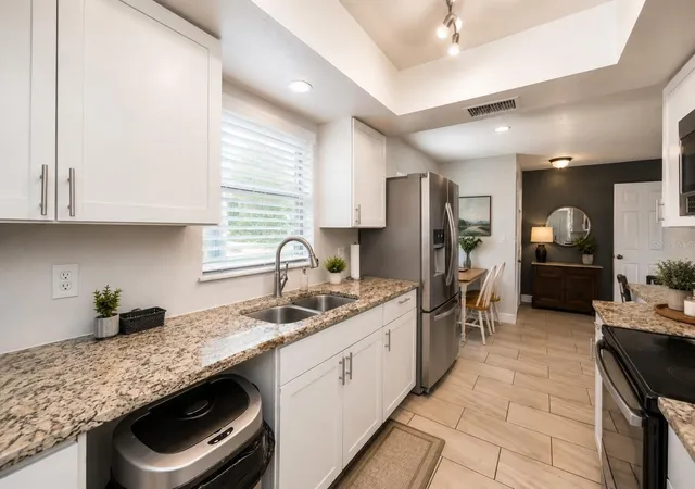 Photo 3 of Single family home for sale at 3011 Shadow Oaks Dr, Holiday, FL 34690 | MLS# TB8501413 | Listing updated on 2026-09-14