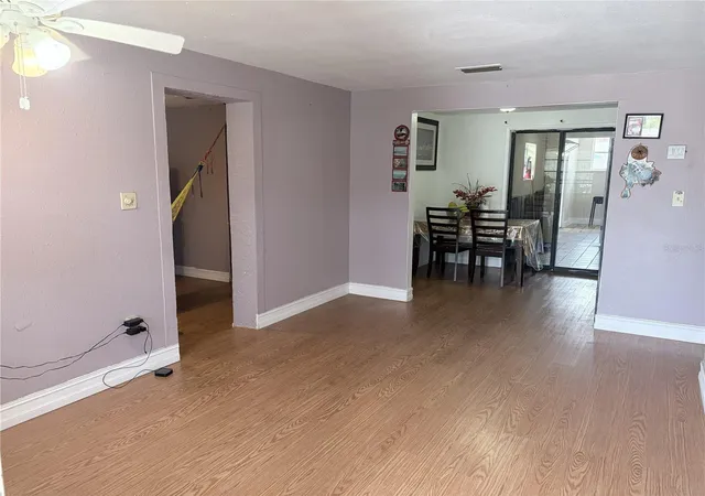 Photo 1 of Single family home for sale at 4802 E Curtis St, Tampa, FL 33610 | MLS# S5148567 | Listing updated on 2026-10-21