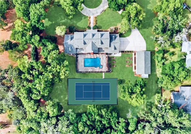 1st image of 4940 E Fort King St, Ocala, FL 34470 | MLS# OM723471