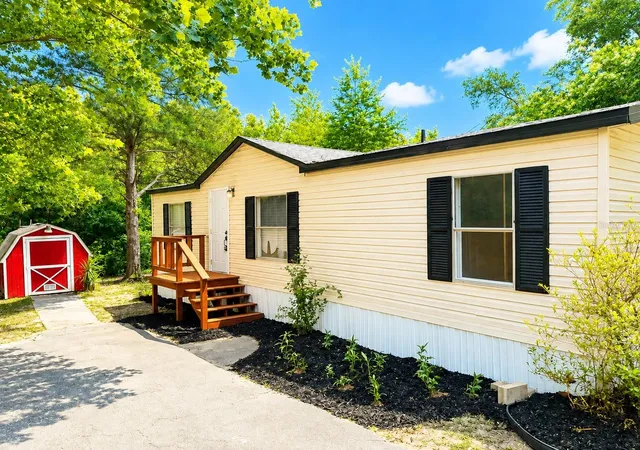 1st image of 1809 Ne 162nd St, Citra, FL 32113 | MLS# S5148572
