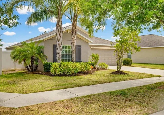 Homes for sale in Ruskin, FL | 2202 4th St Sw, Ruskin, FL 33570 | MLS# TB8501447