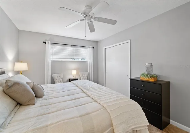 2nd image of 380 Base Ave E, VENICE, FL 34285