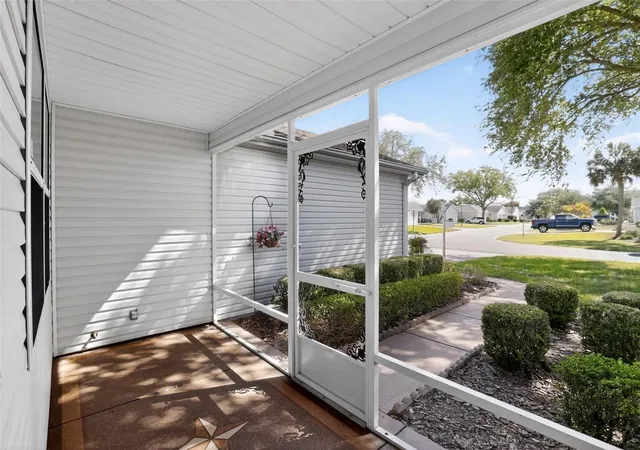 Photo 3 of Single family home for sale at 728 Rivera Rd, Lady Lake, FL 32159 | MLS# O6402015 | Listing updated on 2026-10-06