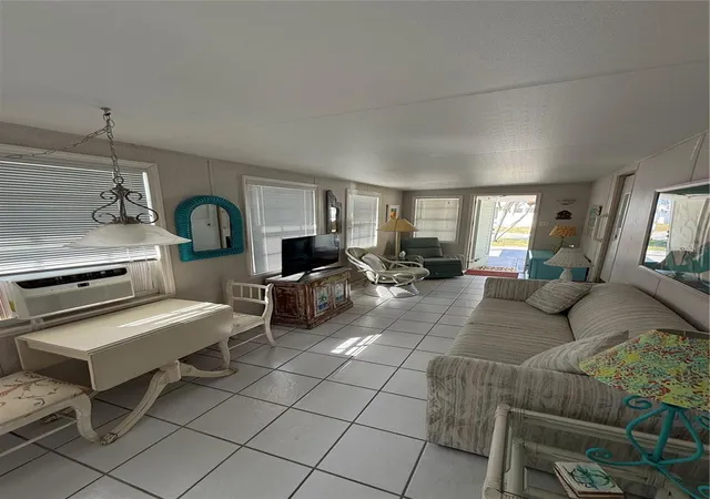 Photo 4 of Manufactured home for sale at 1475 Flamingo Dr #117, Englewood, FL 34224 | MLS# N6144066 | Listing updated on 2026-10-28
