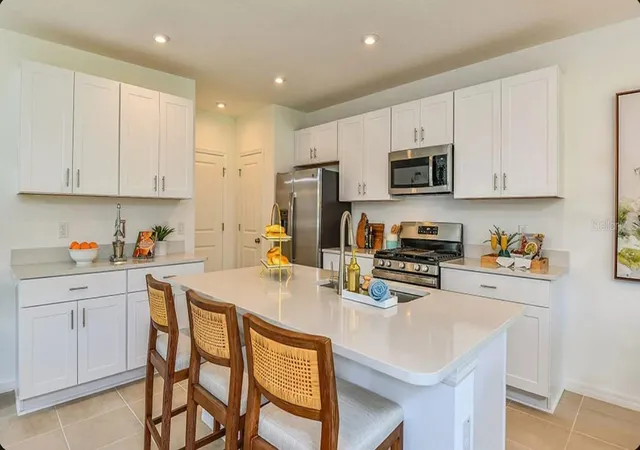 2nd image of 13840 Shellmore Ave, Palmetto, FL 34221 | MLS# TB8501490