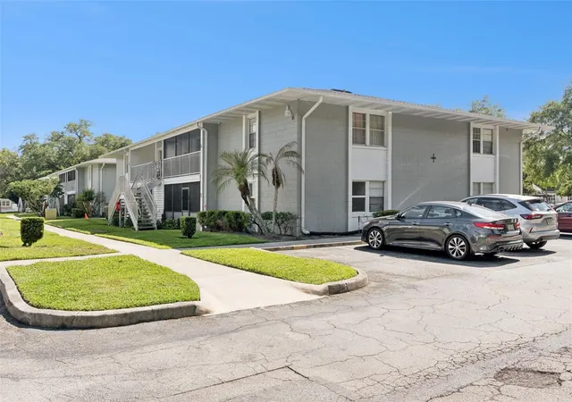 Homes for sale in Sanford, FL | 700 E Airport Blvd, Sanford, FL 32773 | Houzeo