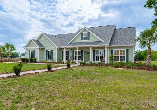 Homes for sale in Trenton, FL | 5739 Sw County Road 341, Trenton, FL 32693 | MLS# GC539780