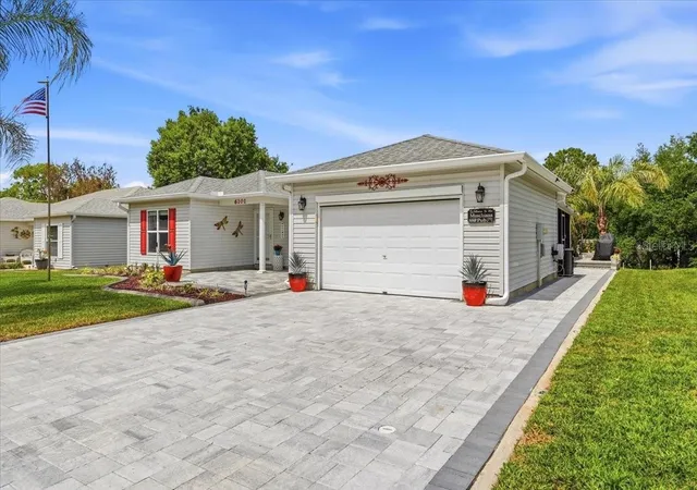 3rd image of 6101 Magpie Dr, Lakeland, FL 33809 | MLS# L4961378