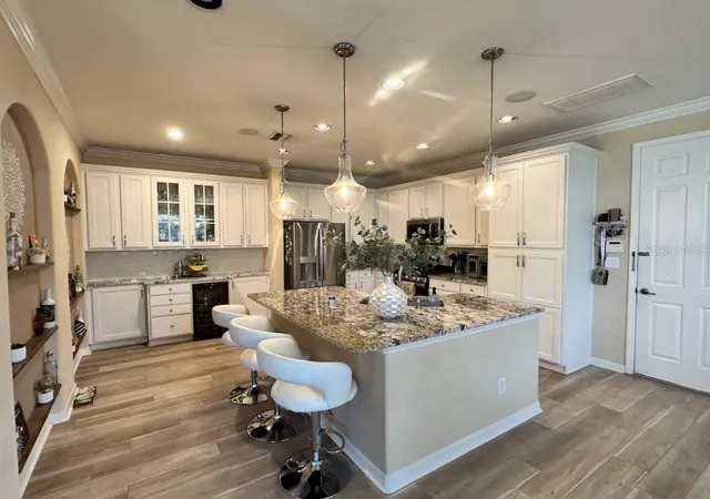 Photo 2 of Townhouse for sale at 11107 Green Park Cir, Tampa, FL 33626 | MLS# TB8501538 | Listing updated on 2026-10-29