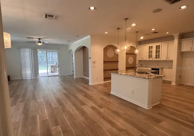 Photo 4 of Townhouse for sale at 11107 Green Park Cir, Tampa, FL 33626 | MLS# TB8501538 | Listing updated on 2026-10-29