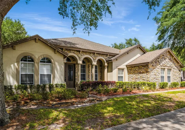 1st image of 2928 Park Meadow Dr, Apopka, FL 32703 | MLS# O6402081