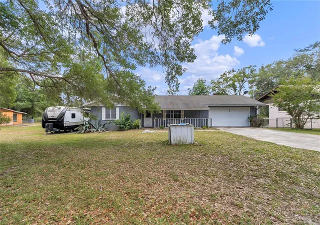 Photo 2 of Sale Pending at 16738 Se 63 Lane, Ocklawaha, FL 32179 | MLS# TB8501571 | Listing updated on 2026-09-14