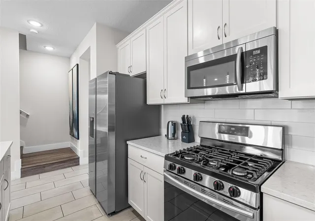5th image of 856 Driving Range Ct, Reunion, FL 34747 | MLS# O6402090