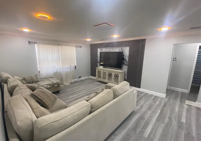 4th image of 3303 19Th Street Ct E, Bradenton, FL 34208 | MLS# A4691300