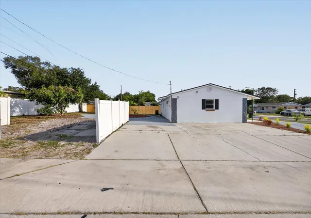 5th image of 13589 120Th St, Largo, FL 33778 | MLS# TB8501592