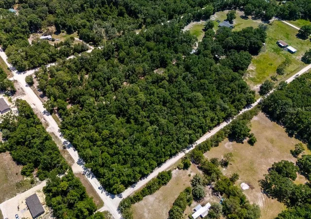 Homes for sale in Branford, FL | 102 Pl/Nw 25 Ct Nw, Branford, FL 32008 | MLS# OM723514