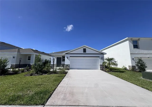Photo 2 of Sale Pending at 18120 Gander Ter, Bradenton, FL 34211 | MLS# A4691308 | Listing updated on 2026-10-05