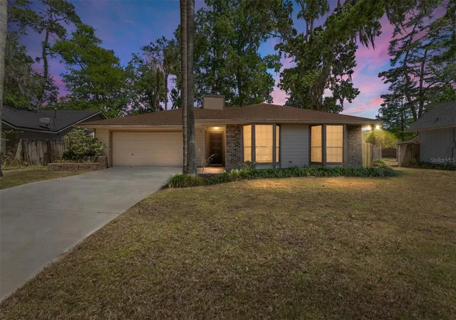 3rd image of 4363 Nw 61St Ter, Gainesville, FL 32606 | MLS# OM723522