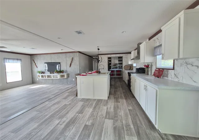 5th image of 8128 Weeping Willow St, Brooksville, FL 34613 | MLS# TB8501607