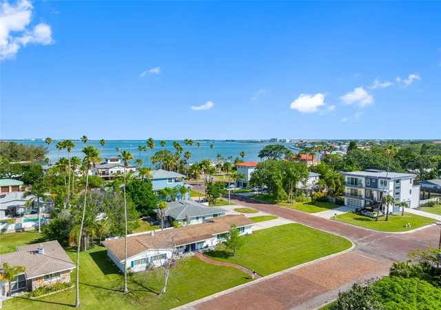 52nd image of 1794 Santa Barbara Dr, Dunedin, FL 34698 | MLS# TB8501608
