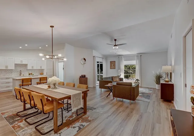 1st image of 3925 Oakhurst Blvd, Sarasota, FL 34233 | MLS# A4691326