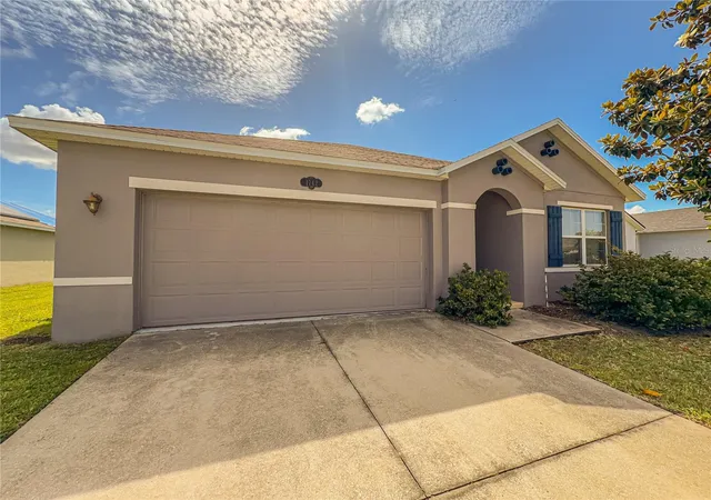 Homes for sale in Auburndale, FL | 1742 Van Gogh Dr, Auburndale, FL 33823 | MLS# O6402134