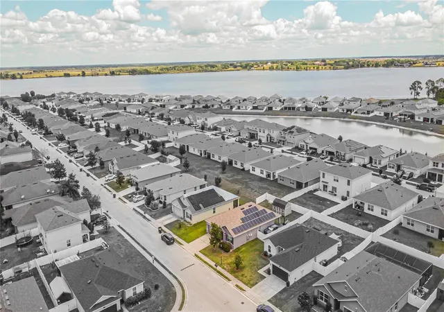 Homes for sale in Auburndale, FL | 1742 Van Gogh Dr, Auburndale, FL 33823 | MLS# O6402134