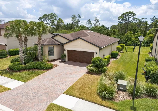 Photo 2 of Sale Pending at 2501 Sherman Oak Dr, North Port, FL 34289 | MLS# C7525326 | Listing updated on 2026-09-12