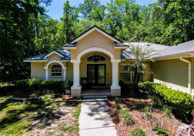 Photo 3 of Single family home for sale at 5215 Cedar Ln, Brooksville, FL 34601 | MLS# TB8501625 | Listing updated on 2026-08-28