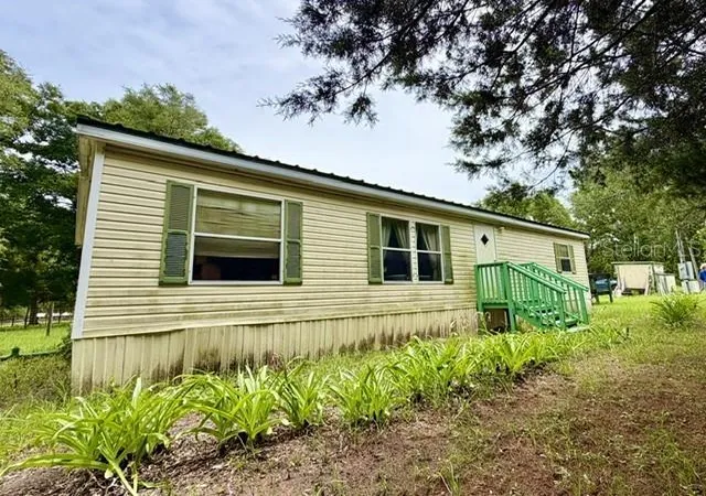 Homes for sale in Bell, FL | 4760 Nw 55th Ave, Bell, FL 32619 | MLS# GC539792