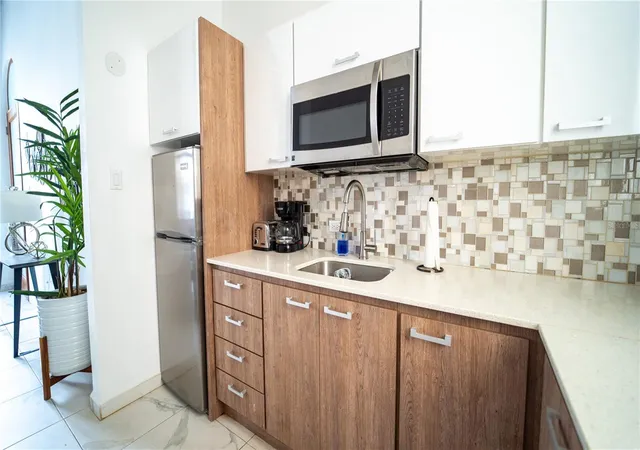 Photo 4 of Condo for sale at 101 Sol St #2B, San Juan, PR 00901 | MLS# PR9120863 | Listing updated on 2026-04-25