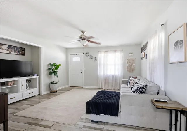 4th image of 786 E Warren Ave, Longwood, FL 32750 | MLS# O6402162