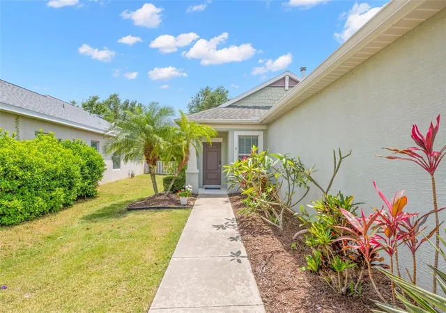 3rd image of 4919 Boston Common Gln, Bradenton, FL 34211 | MLS# TB8501662