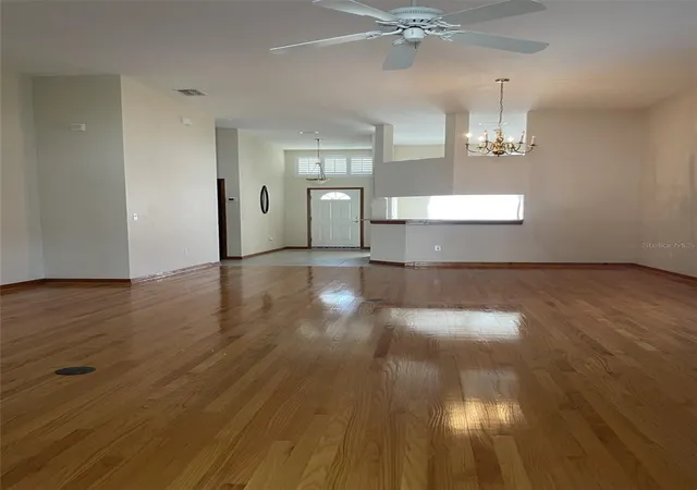Photo 3 of Single family home for sale at 2784 Alexander Dr, Clearwater, FL 33763 | MLS# TB8501677 | Listing updated on 2026-08-31