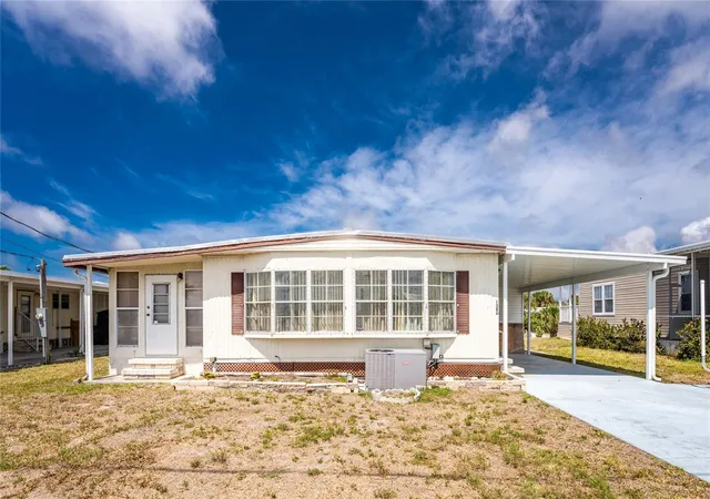 2nd image of 1380 Seagull Dr, Englewood, FL 34224 | MLS# D6147200