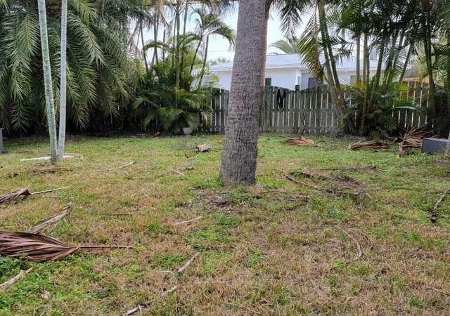 2nd image of 929 Bruce Ave, Clearwater Beach, FL 33767 | MLS# TB8501687