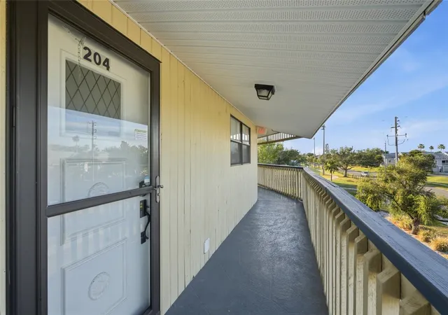Photo 4 of Condo for sale at 11650 Capri Cir S #204, Treasure Island, FL 33706 | MLS# TB8501688 | Listing updated on 2026-10-07