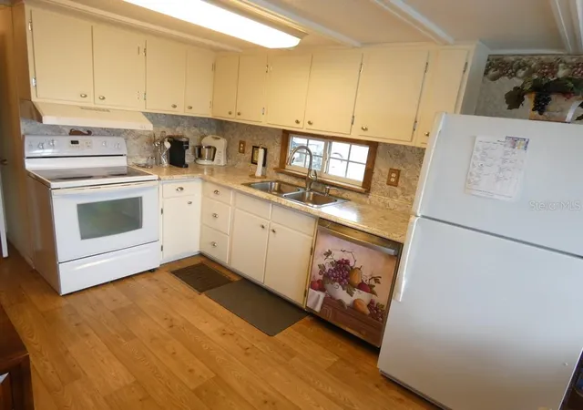 3rd image of 12674 Seminole Blvd #S8, Largo, FL 33778 | MLS# W7885197
