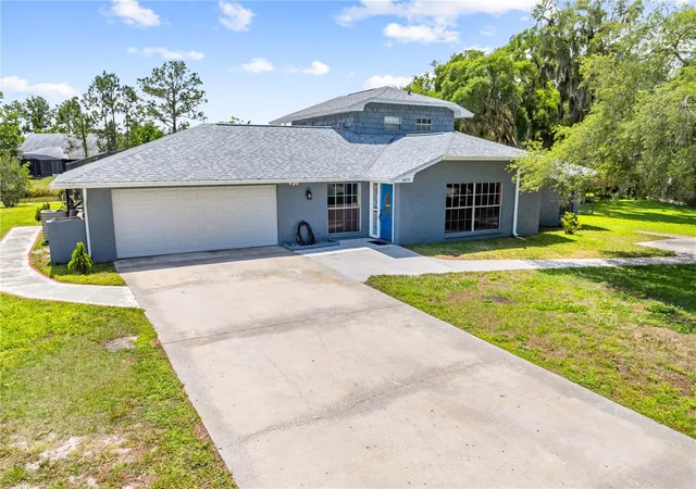Photo 2 of Single family home for sale at 6570 Bay Shore Dr, Saint Cloud, FL 34771 | MLS# S5148617 | Listing updated on 2026-09-05