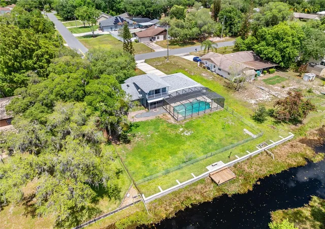 Photo 3 of Single family home for sale at 6570 Bay Shore Dr, Saint Cloud, FL 34771 | MLS# S5148617 | Listing updated on 2026-09-05
